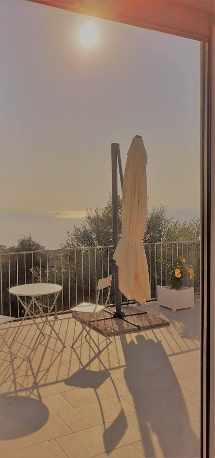 Villa Infinity ∞ Santa Teresa Di Riva Exterior foto